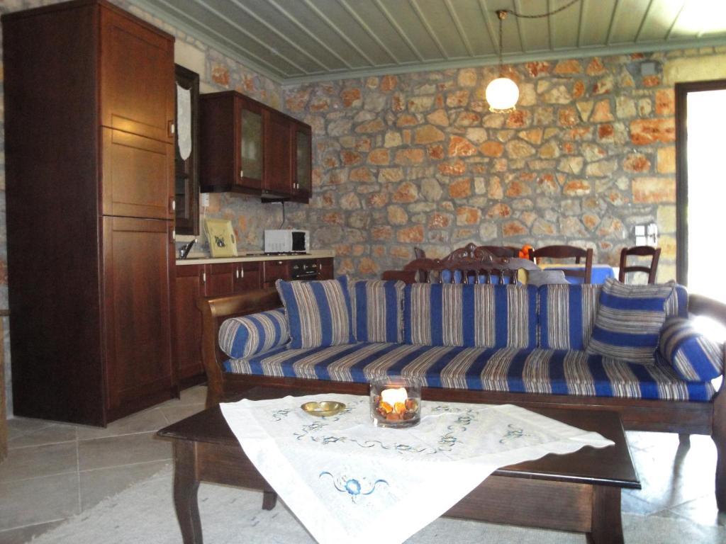 Klymeni Traditional Homes Anabolu Oda fotoğraf